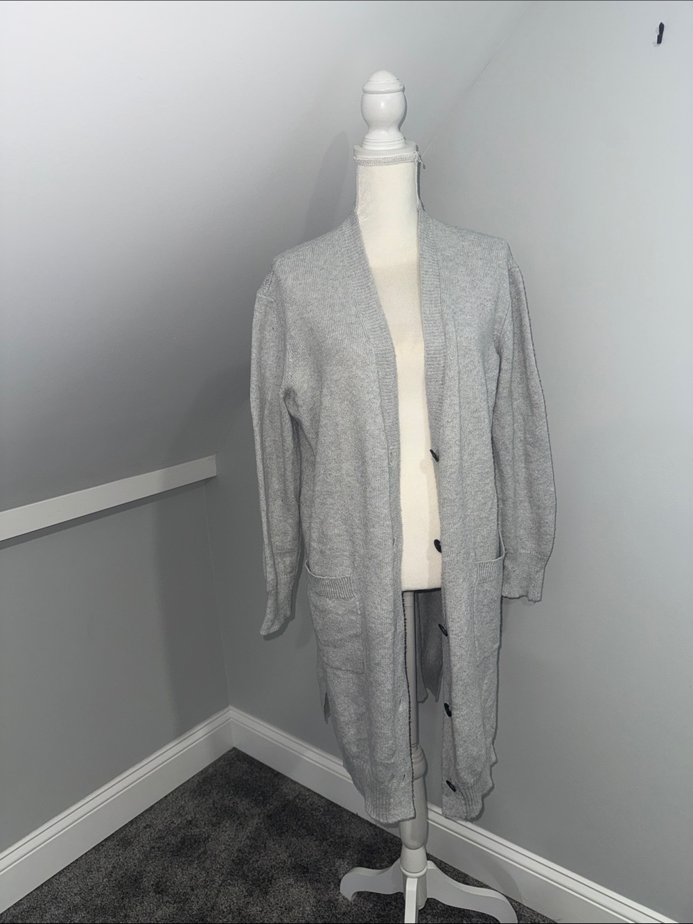 American Eagle Outfitters Light Gray Long Open-Front Cardigan